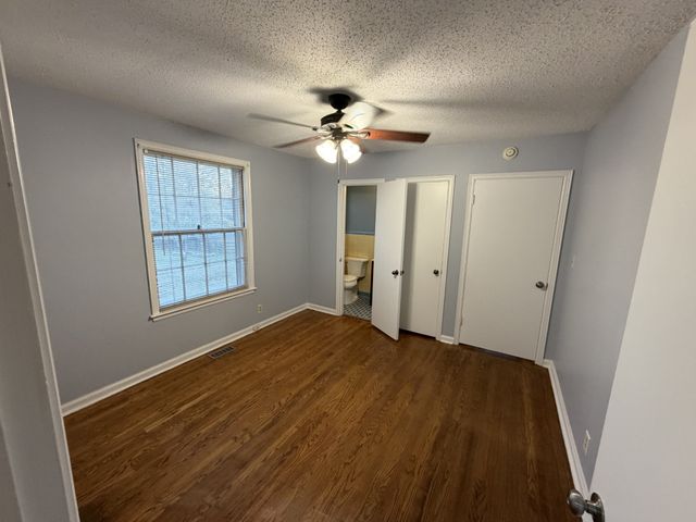 2313 Ingleside Dr, Nashville, TN 37214