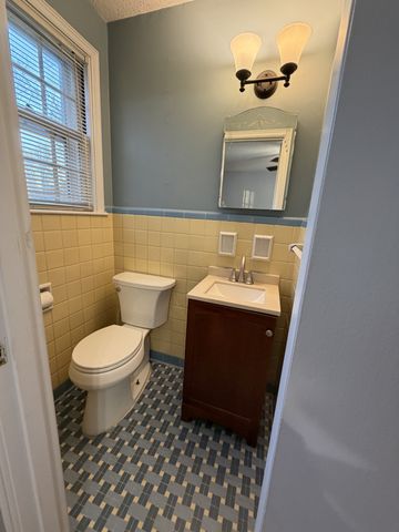 2313 Ingleside Dr, Nashville, TN 37214