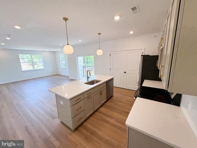 365 W BUTLER AVE, New Britain, PA 18901