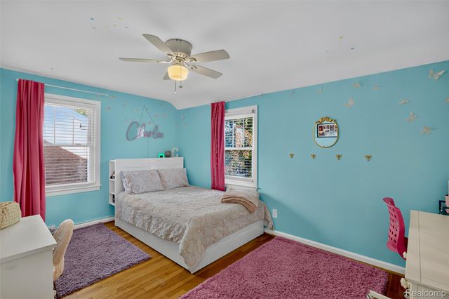 269 Ridgemont Road, Grosse Pointe Farms, MI 48236