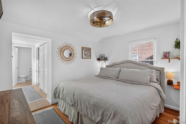 269 Ridgemont Road, Grosse Pointe Farms, MI 48236