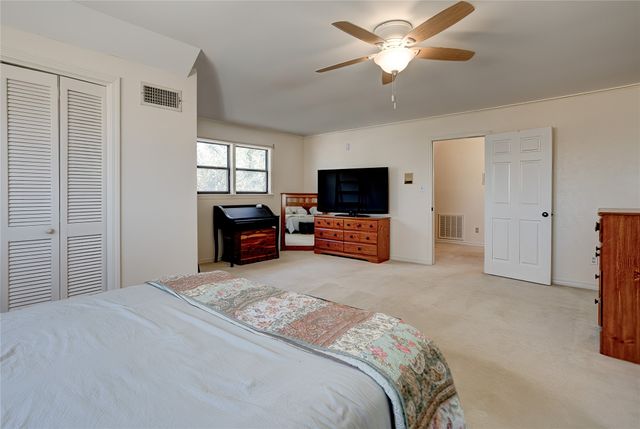 2005 Surrey Lane, Bossier City, LA 71111