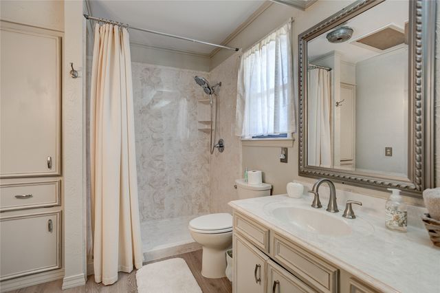 2005 Surrey Lane, Bossier City, LA 71111