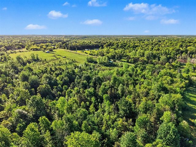72362 28th Avenue, Covert, MI 49043