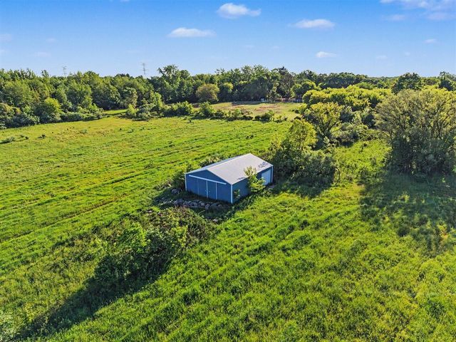 72362 28th Avenue, Covert, MI 49043