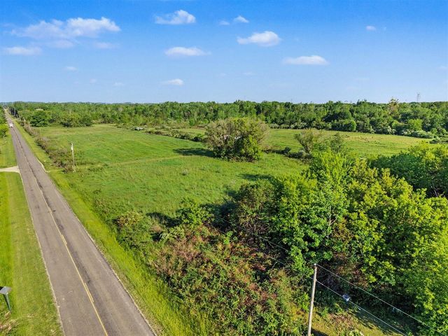 72362 28th Avenue, Covert, MI 49043