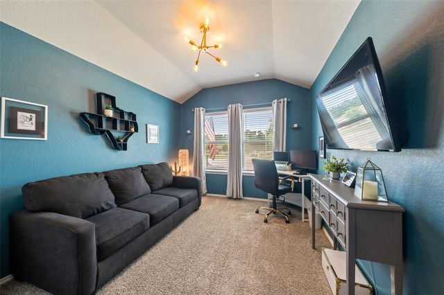 2623 Lost Holly Lane, Conroe, TX 77301