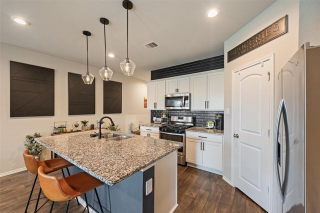 2623 Lost Holly Lane, Conroe, TX 77301