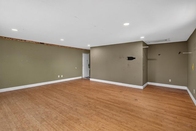 3700 N 6th Street, Minneapolis, MN 55412