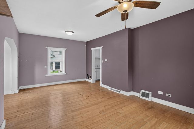 3700 N 6th Street, Minneapolis, MN 55412