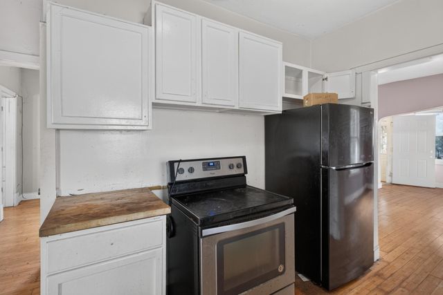 3700 N 6th Street, Minneapolis, MN 55412