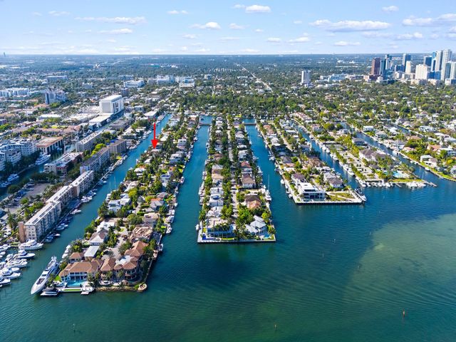 1618 SE 14th St, Fort Lauderdale, FL 33316