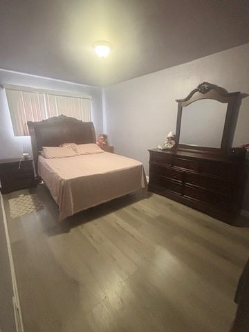 6909 S Ada Street, Chicago, IL 60636