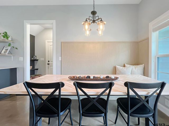 20178 County Road 452, Mineola, TX 75773