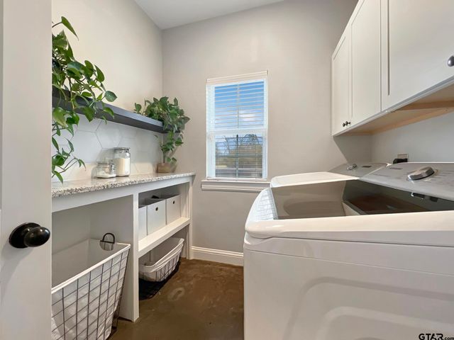 20178 County Road 452, Mineola, TX 75773