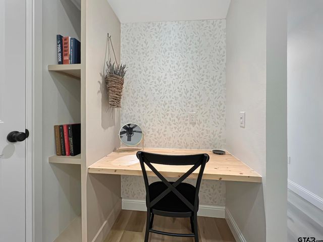 20178 County Road 452, Mineola, TX 75773