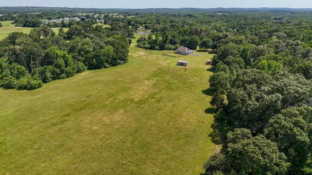 20178 County Road 452, Mineola, TX 75773