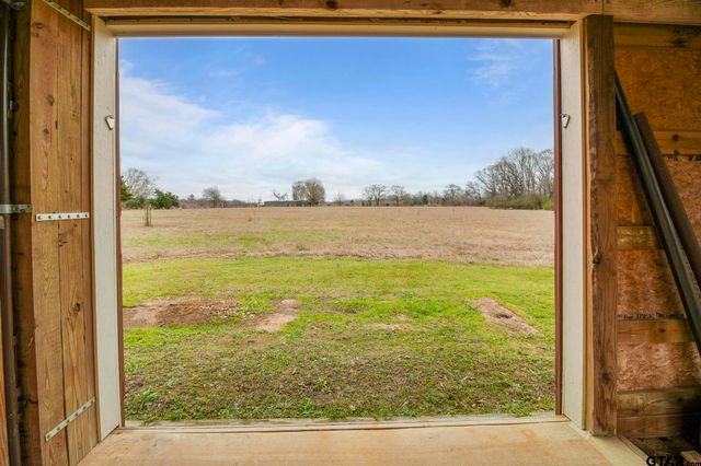 20178 County Road 452, Mineola, TX 75773