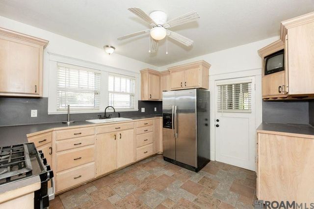 219 Westmoreland Dr, Baton Rouge, LA 70806