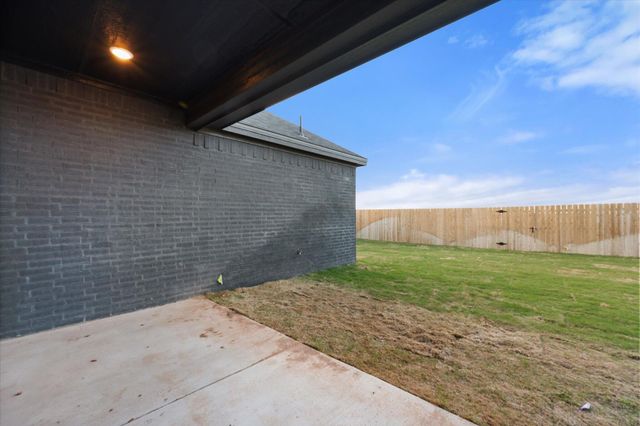 710 E 13th Street, Wolfforth, TX 79382