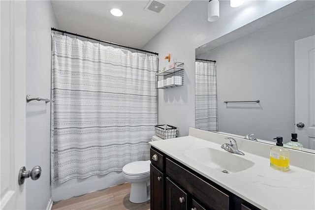 231 Jenny Lane, Raymore, MO 64083