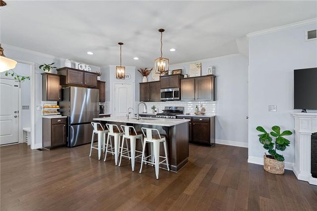 231 Jenny Lane, Raymore, MO 64083