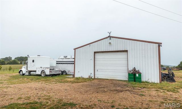 25675 Highway N-Tract 1, Lebanon, MO 65536