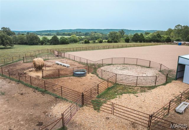 25675 Highway N-Tract 1, Lebanon, MO 65536