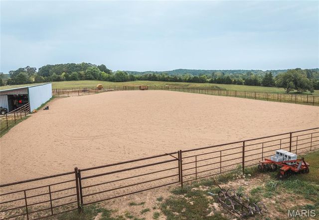 25675 Highway N-Tract 1, Lebanon, MO 65536