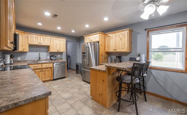 25675 Highway N-Tract 1, Lebanon, MO 65536