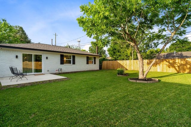 3138 Sunbeam Street, Houston, TX 77051