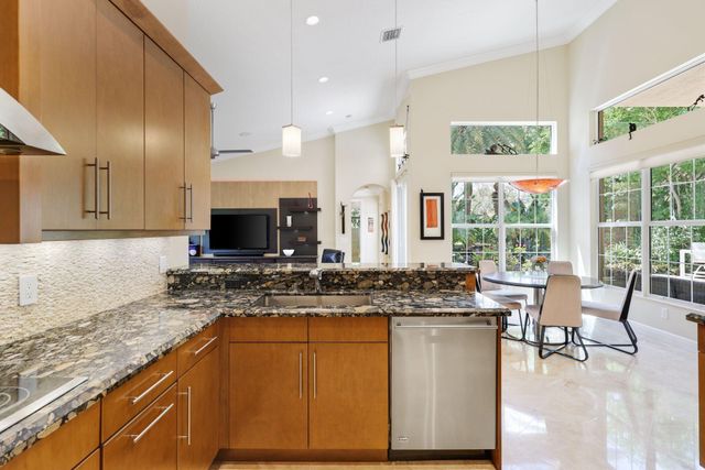 11879 Fox Hill Circle, Boynton Beach, FL 33473