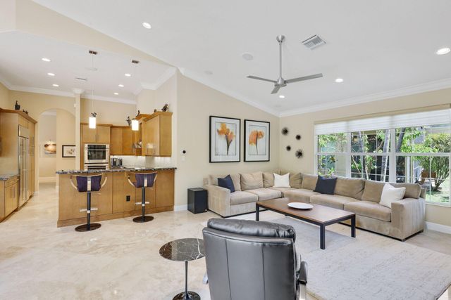 11879 Fox Hill Circle, Boynton Beach, FL 33473