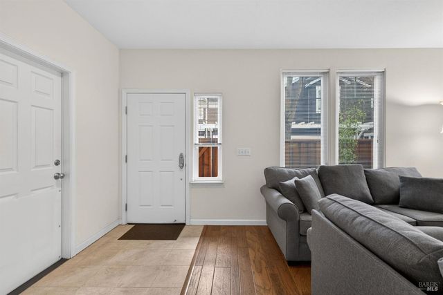 7942 Scriver Ct, Cotati, CA 94931