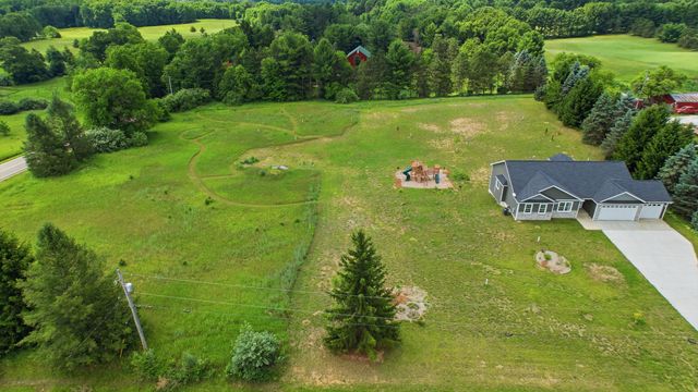 10985 Phal Road, Grass Lake, MI 49240