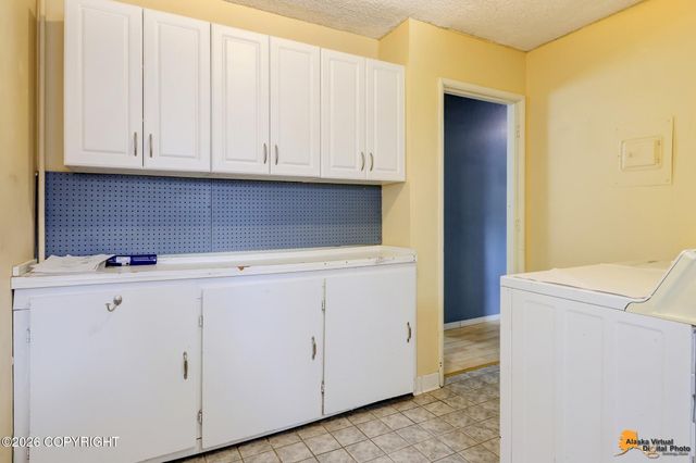 130 Showers Avenue, Anchorage, AK 99515