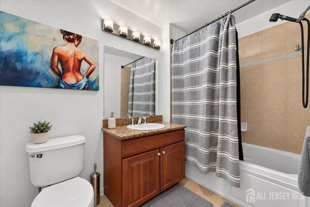 358 Rector Street 315, Perth Amboy, NJ 08861