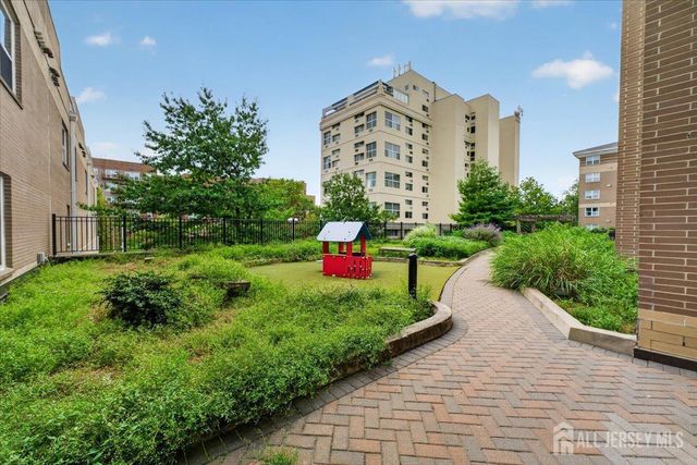 358 Rector Street 315, Perth Amboy, NJ 08861