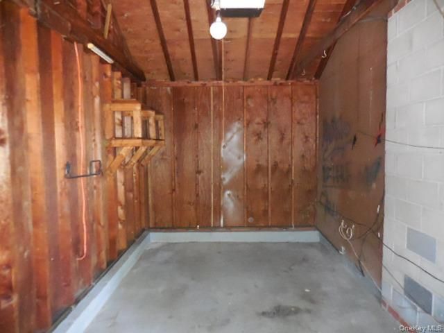194 Phyllis Drive, Patchogue, NY 11772