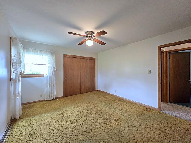 3627 S 86th STREET, Milwaukee, WI 53228