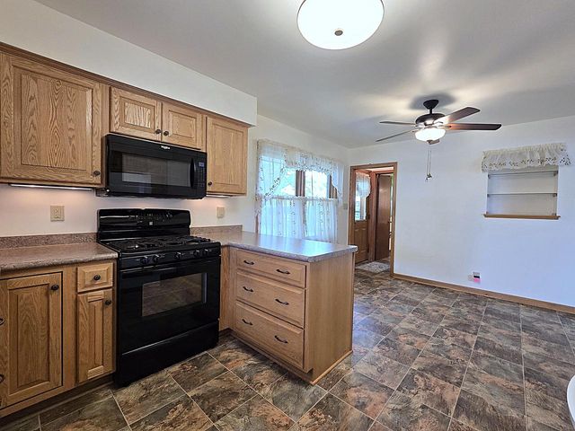3627 S 86th STREET, Milwaukee, WI 53228