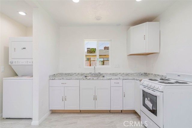 44632 Fern Avenue, Lancaster, CA 93534