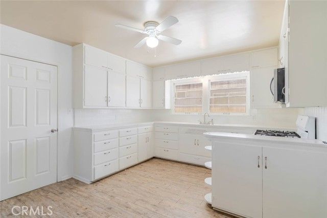 44632 Fern Avenue, Lancaster, CA 93534