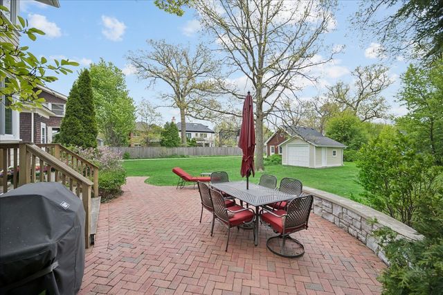 972 Elm Street, Winnetka, IL 60093