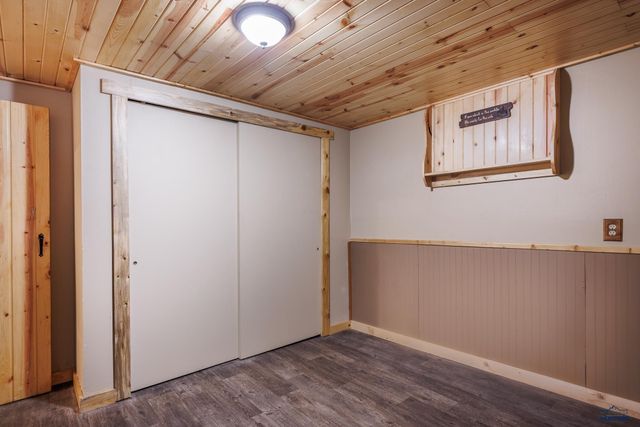 160 FAIRGROUNDS PL, Hermosa, SD 57744