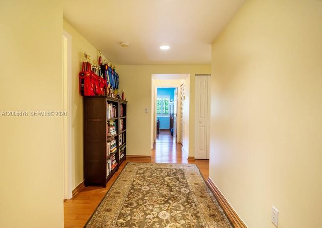 1237 Aduana Ave, Coral Gables, FL 33146