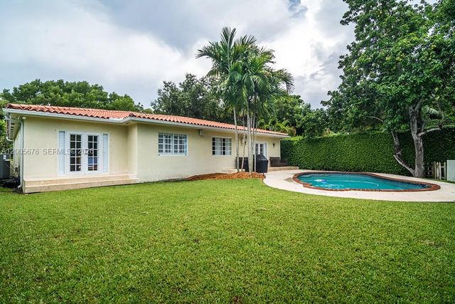 1237 Aduana Ave, Coral Gables, FL 33146