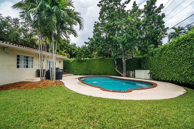 1237 Aduana Ave, Coral Gables, FL 33146