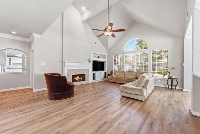 2443 Riverway Oak Drive, Kingwood, TX 77345