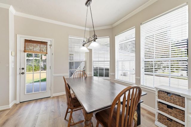 2443 Riverway Oak Drive, Kingwood, TX 77345